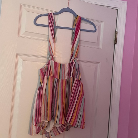 Rainbow overall romper, size Medium, from boutique - Picture 4 of 4